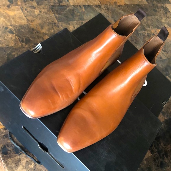 Shoes - Picture 2 of 4